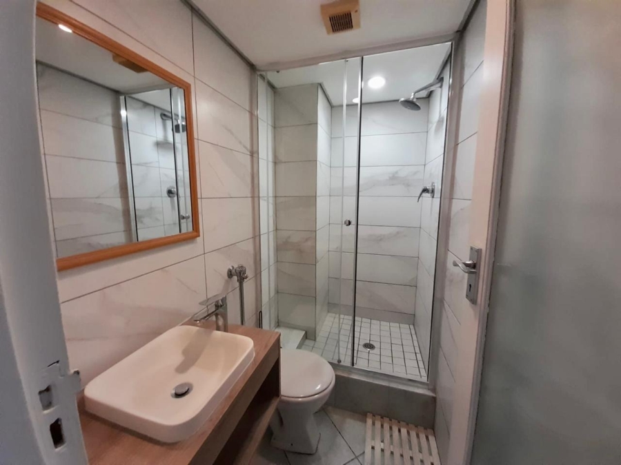 To Let 3 Bedroom Property for Rent in Waves Edge Western Cape